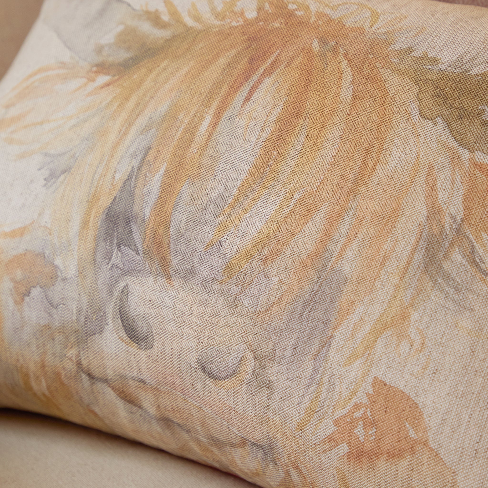 Aite Highland Cow Cushion - Image 2