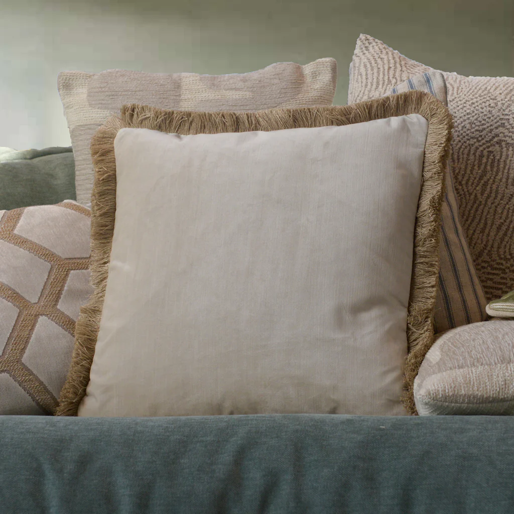 Nova Cushion