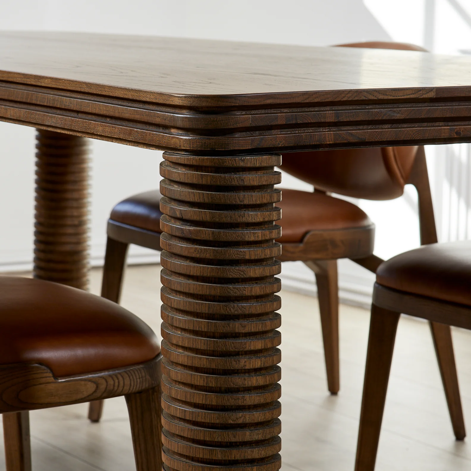 Carla Dining Table - Image 2