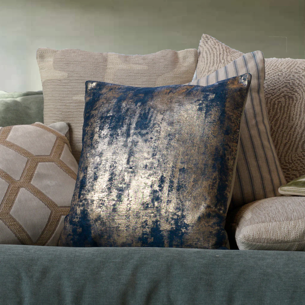 Eclipse Cushion