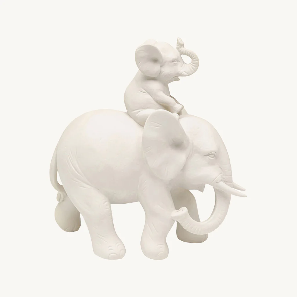 Elephant Dumbo Deco Figurine - Image 4