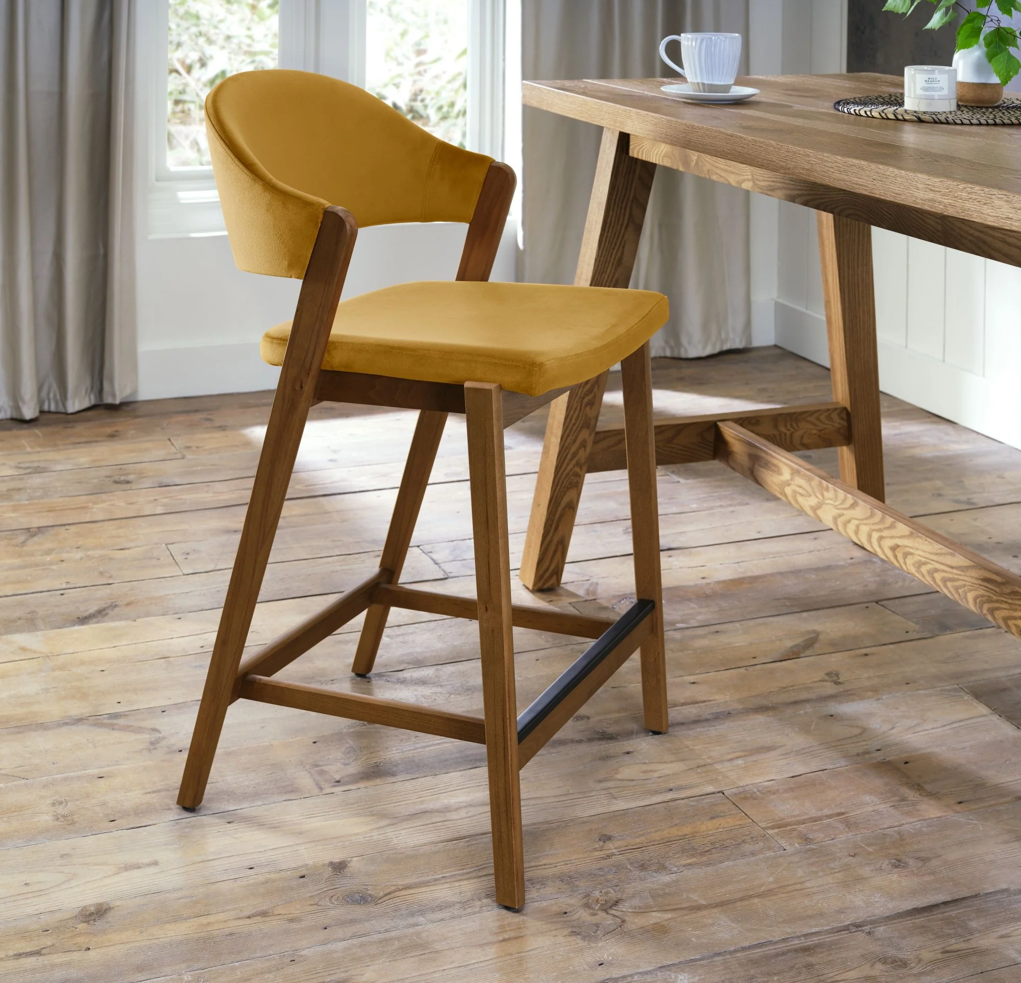 Highgate Rustic Oak Barstool - Image 17