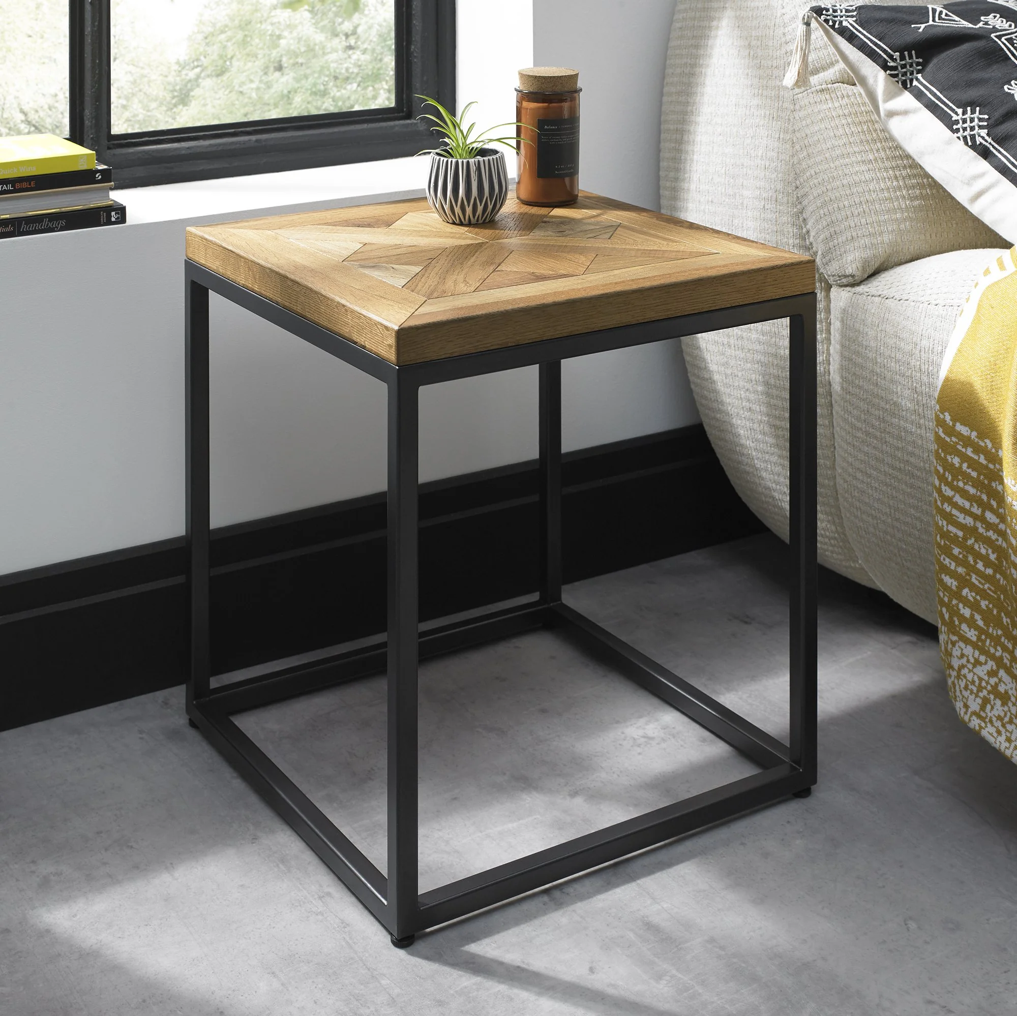 Hindon Rustic Oak Lamp Table