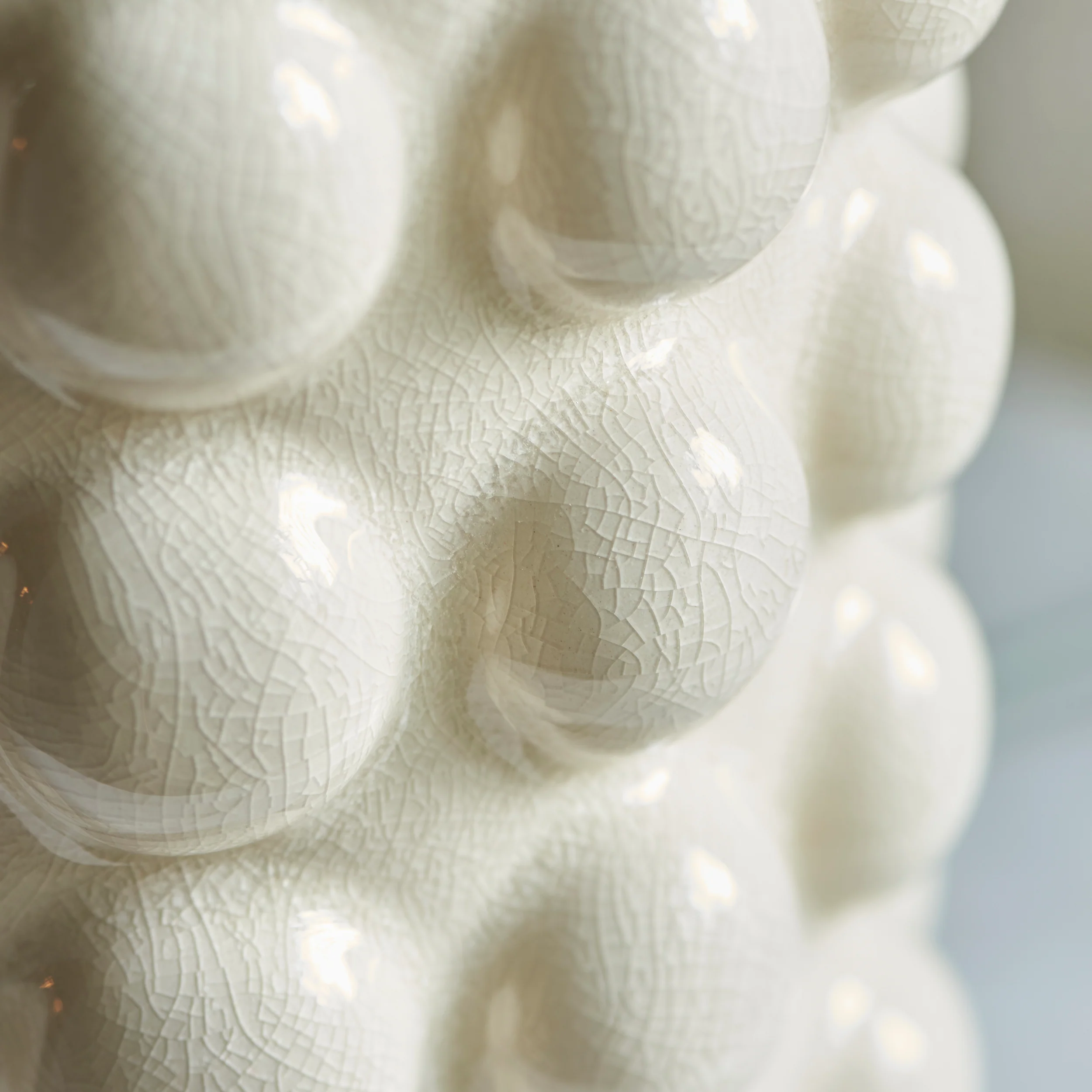 Kari Ikat Table Lamp - Image 9
