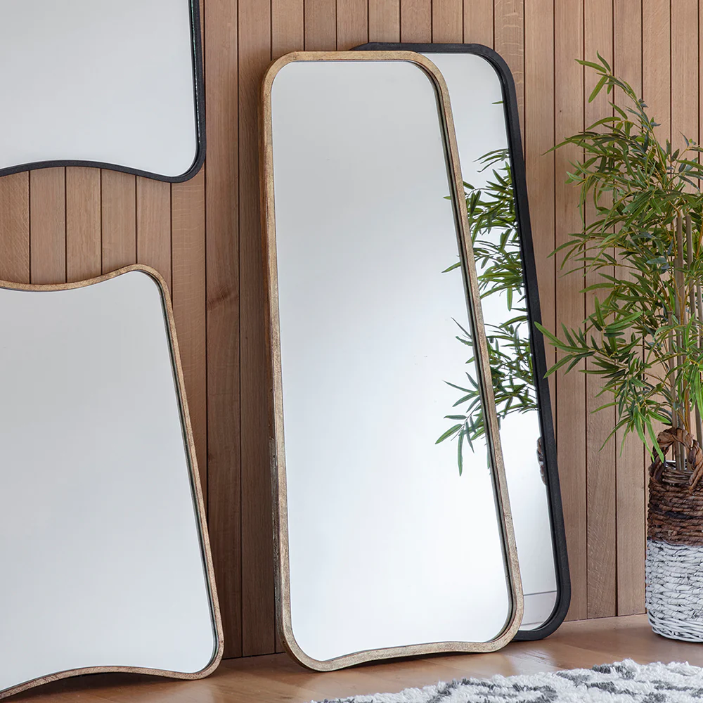 Kurva Gold Leaner Mirror - Image 4