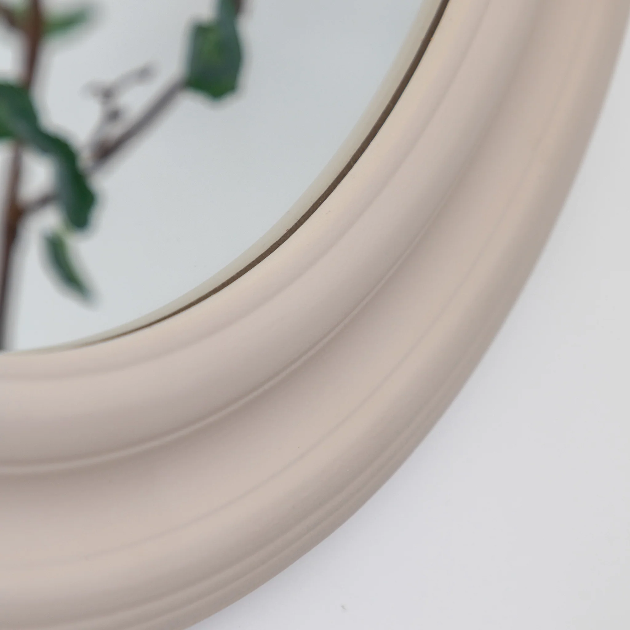 Melbourne Small Round Wall Mirror - Image 7