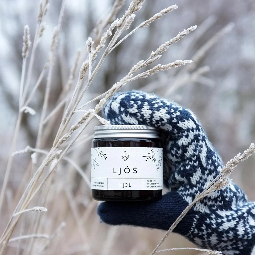 Norwegian Winter Candle - Image 3