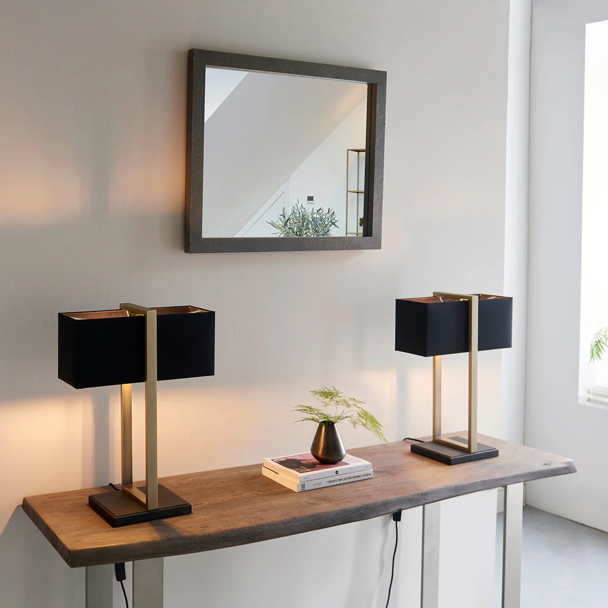 Willot Black Table Lamp - Image 3