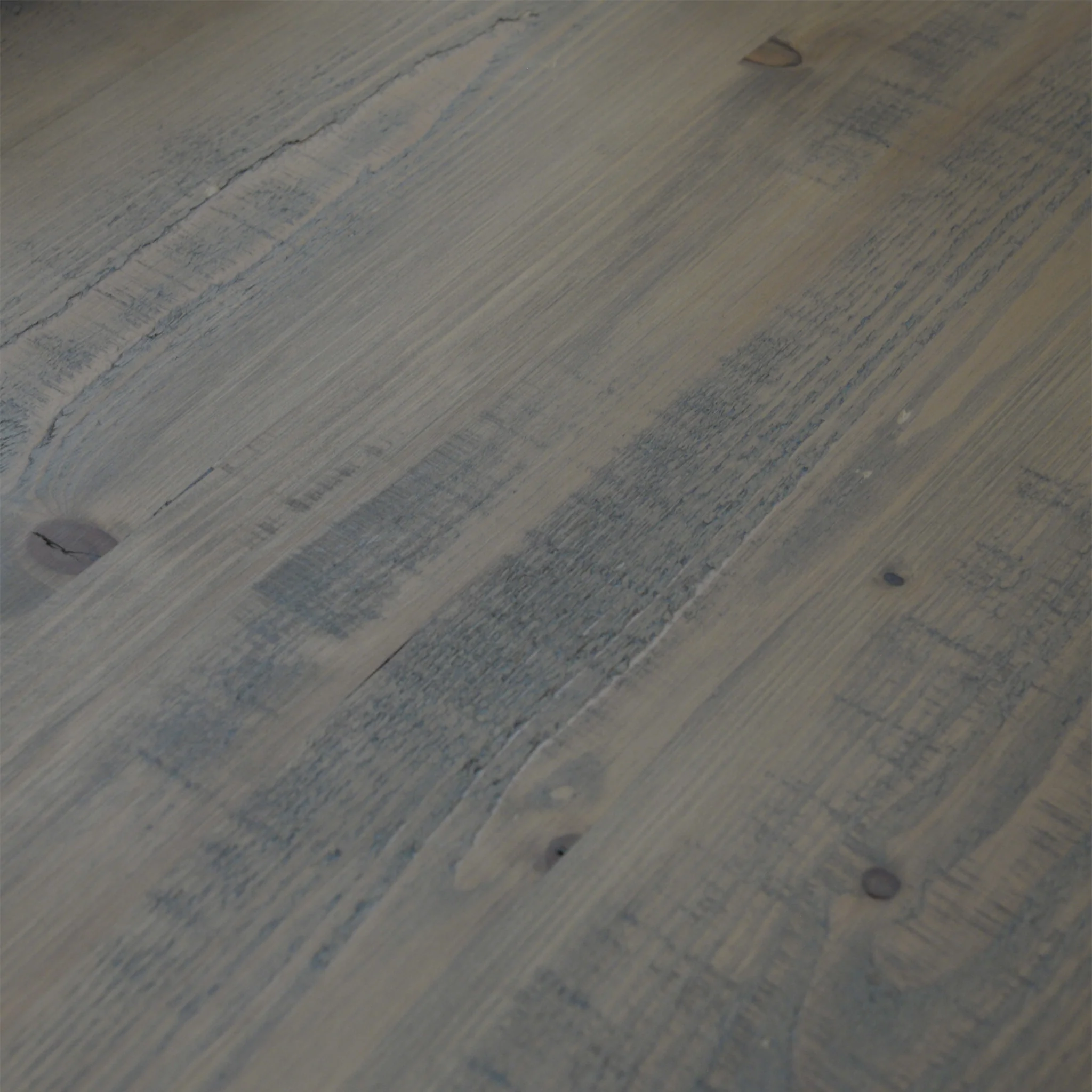 Roslyn Bench - Image 10