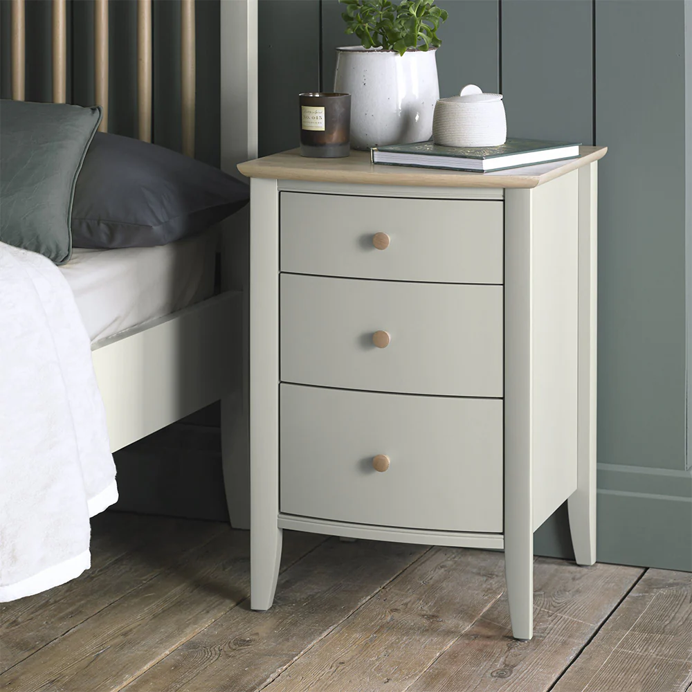 Runswick Scandi Oak & Soft Grey 3 Drawer Nightstand