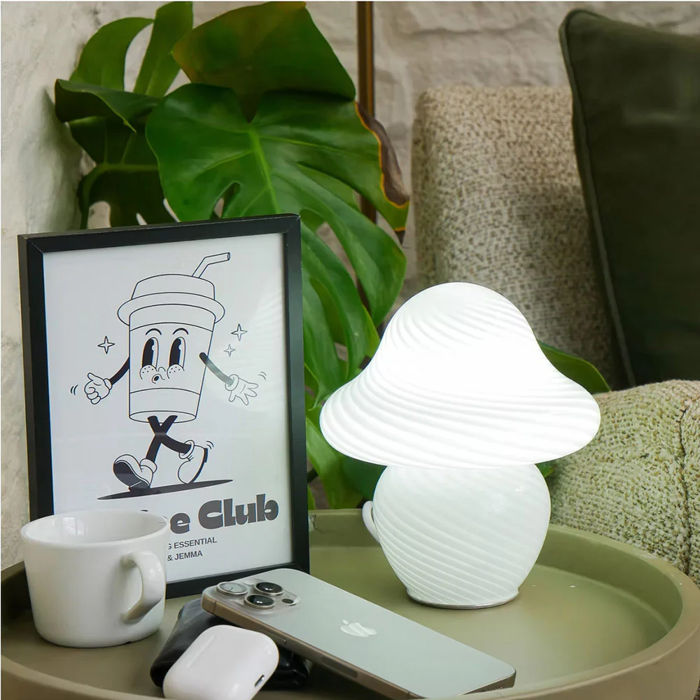 Shroom Shine Mushroom Table Lamp - Image 4