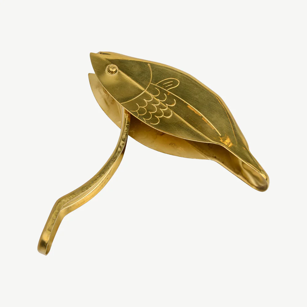 The Stevie Fish Citrus Juicer - Image 4