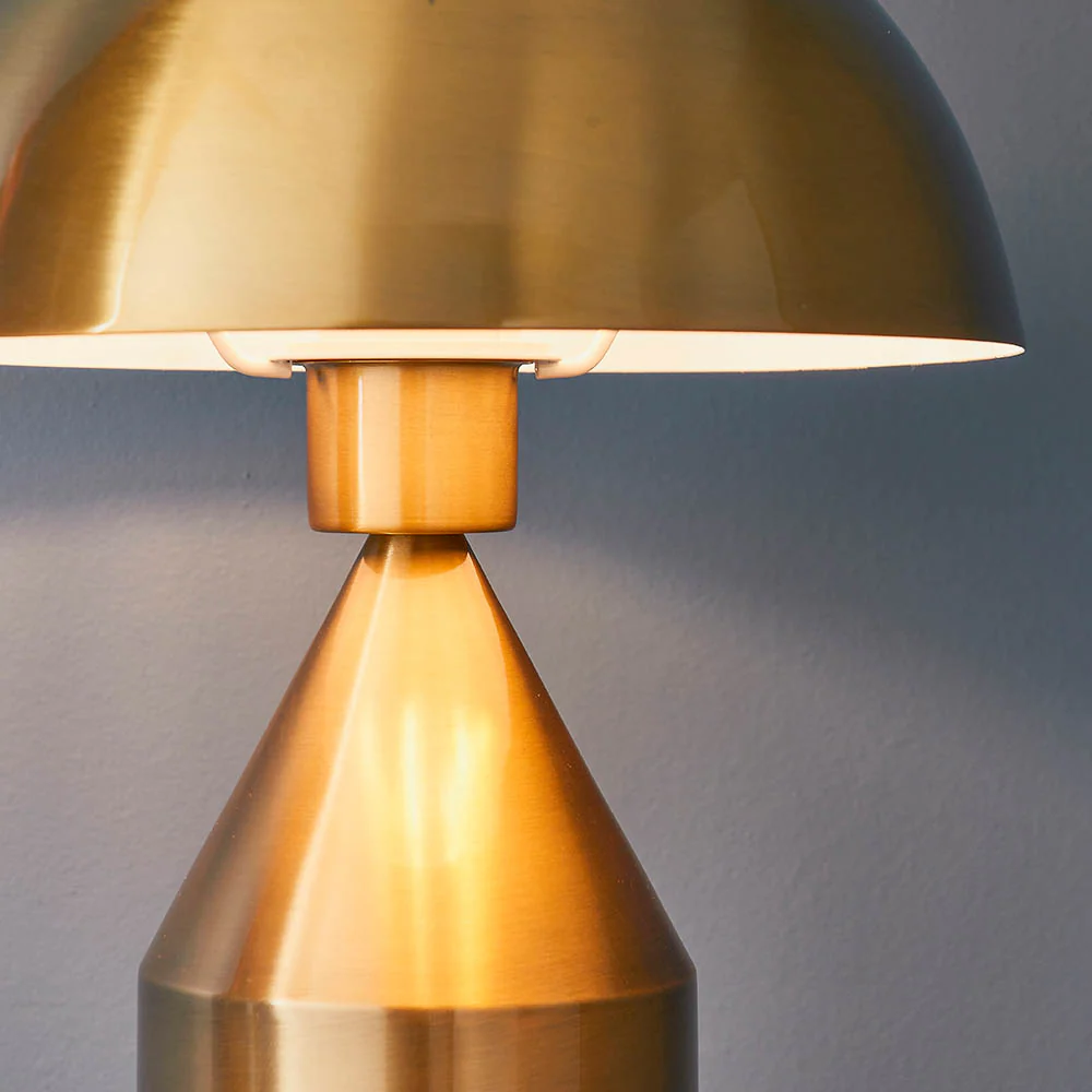 Tyra Table Lamp - Image 3