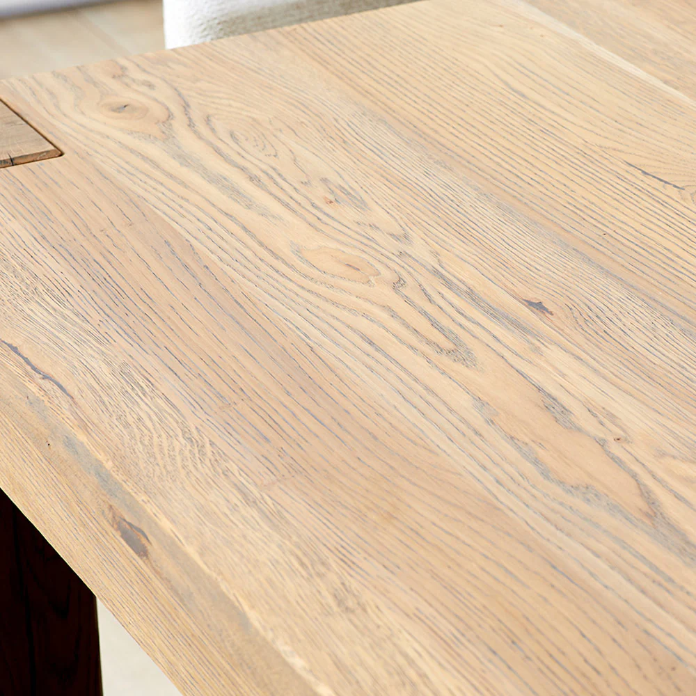 Varis Dining Table - Image 4